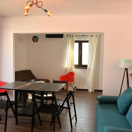 Sunny With Side View To The Danube Apartment Sulina